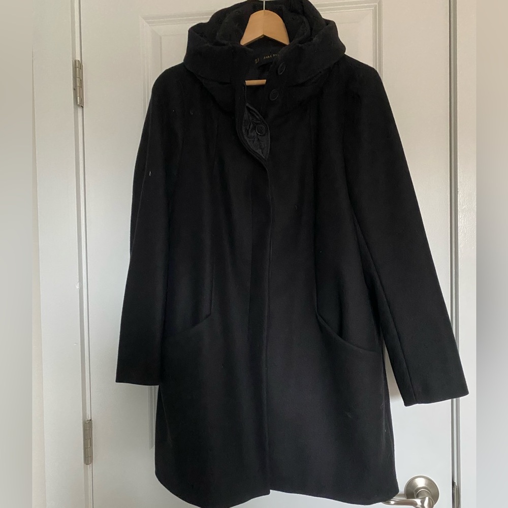 Black wool 3/4 coat with funnel neck